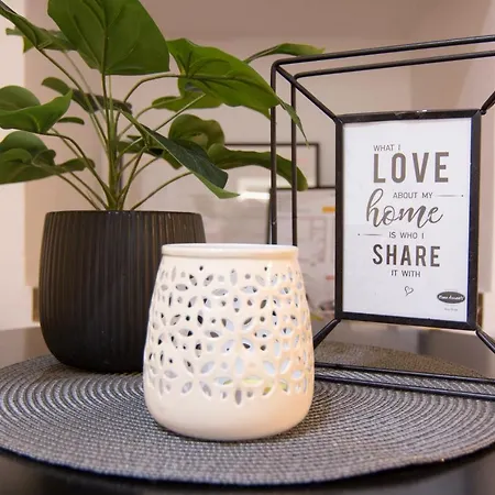 Moet With Garden Apartmán Pula