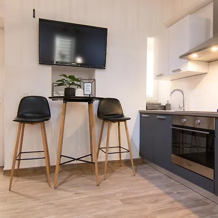 Moet With Garden Apartmán Pula